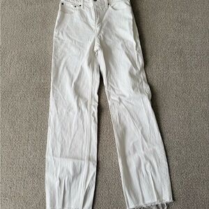 Abercrombie & Fitch Women’s 90’s Relaxed High Rise Jeans 28Long